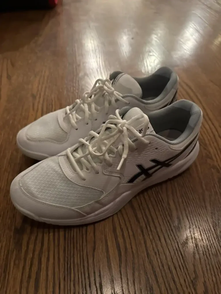 volleyball shoes, pickleball shoes